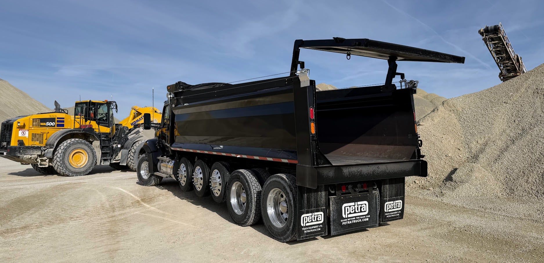 ROX4D Alpha and Apex flat floor dump bodies built with Hardox 500 Tuff steel